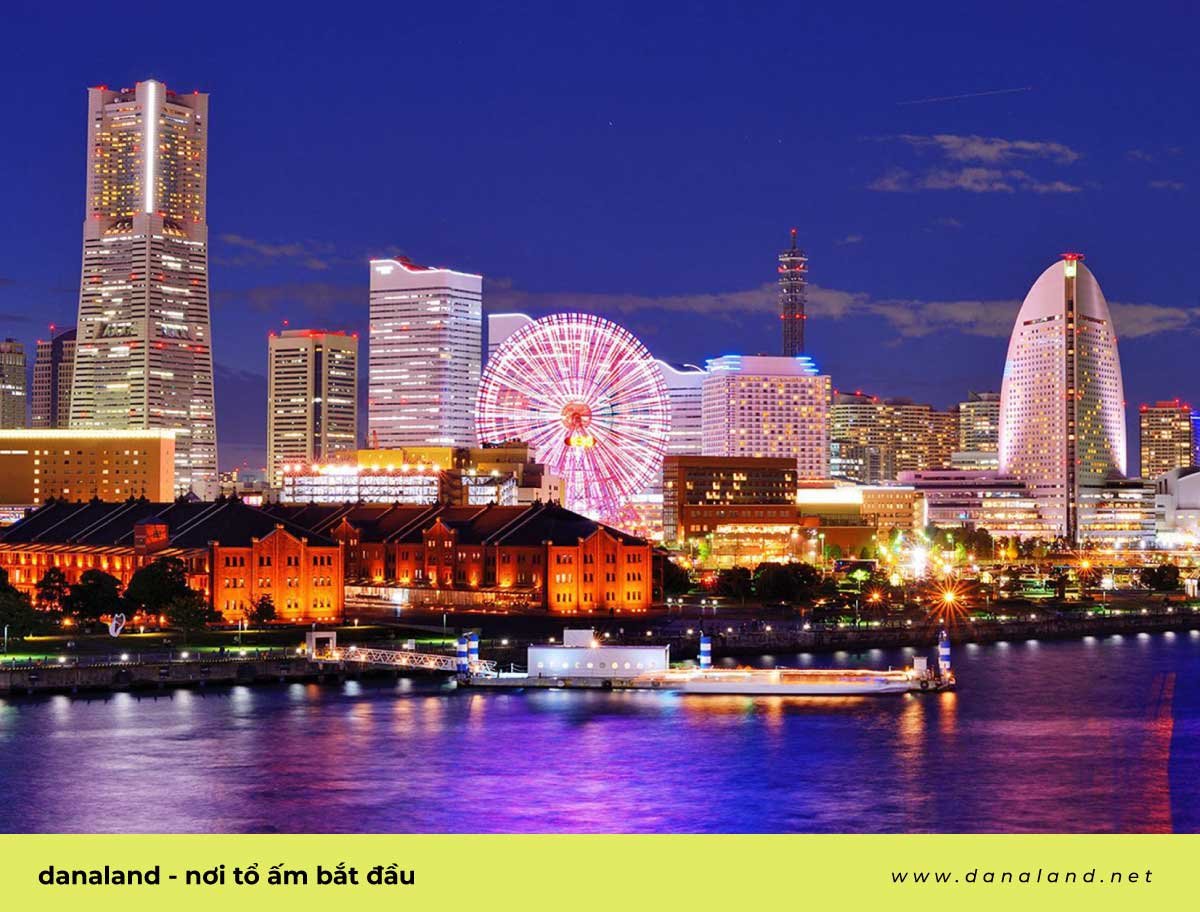 Toàn cảnh thành phố Đà Nẵng về đêm với các tòa nhà cao tầng